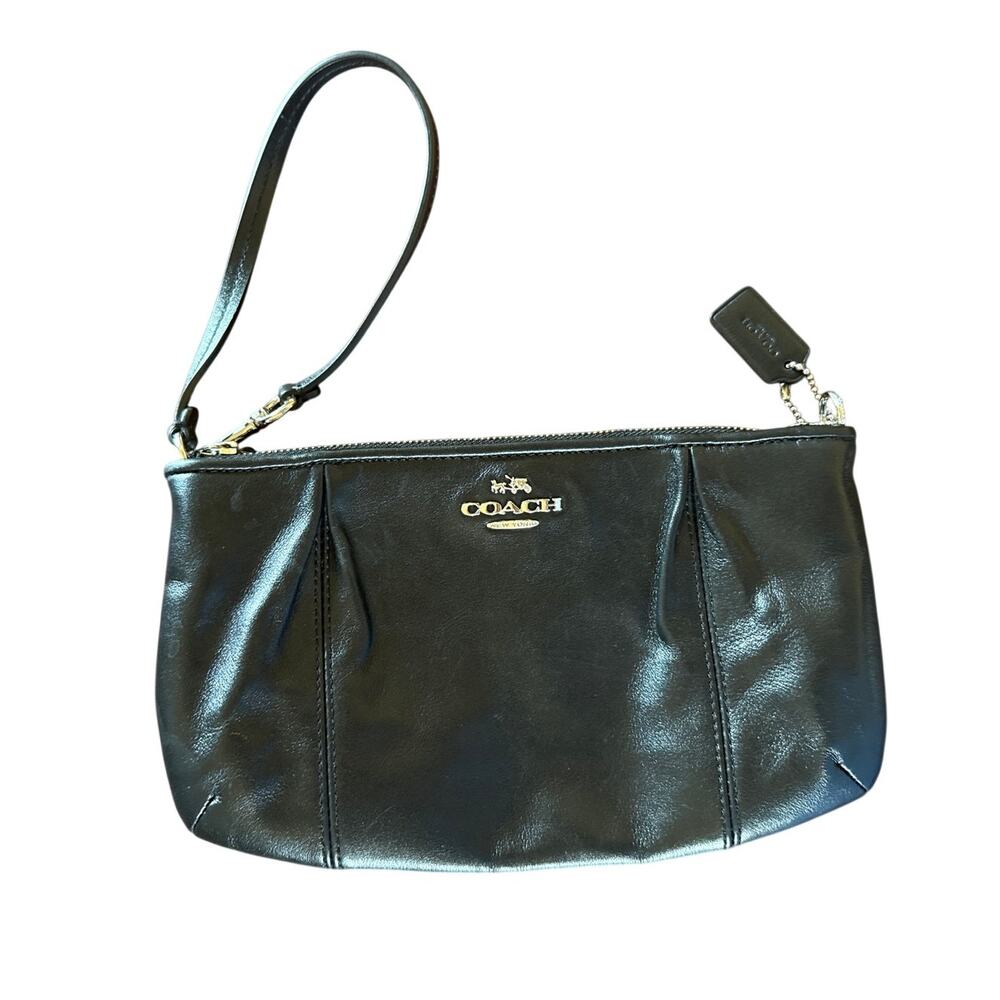 Coach Colette Leather Wristlet Clutch F52153 Black